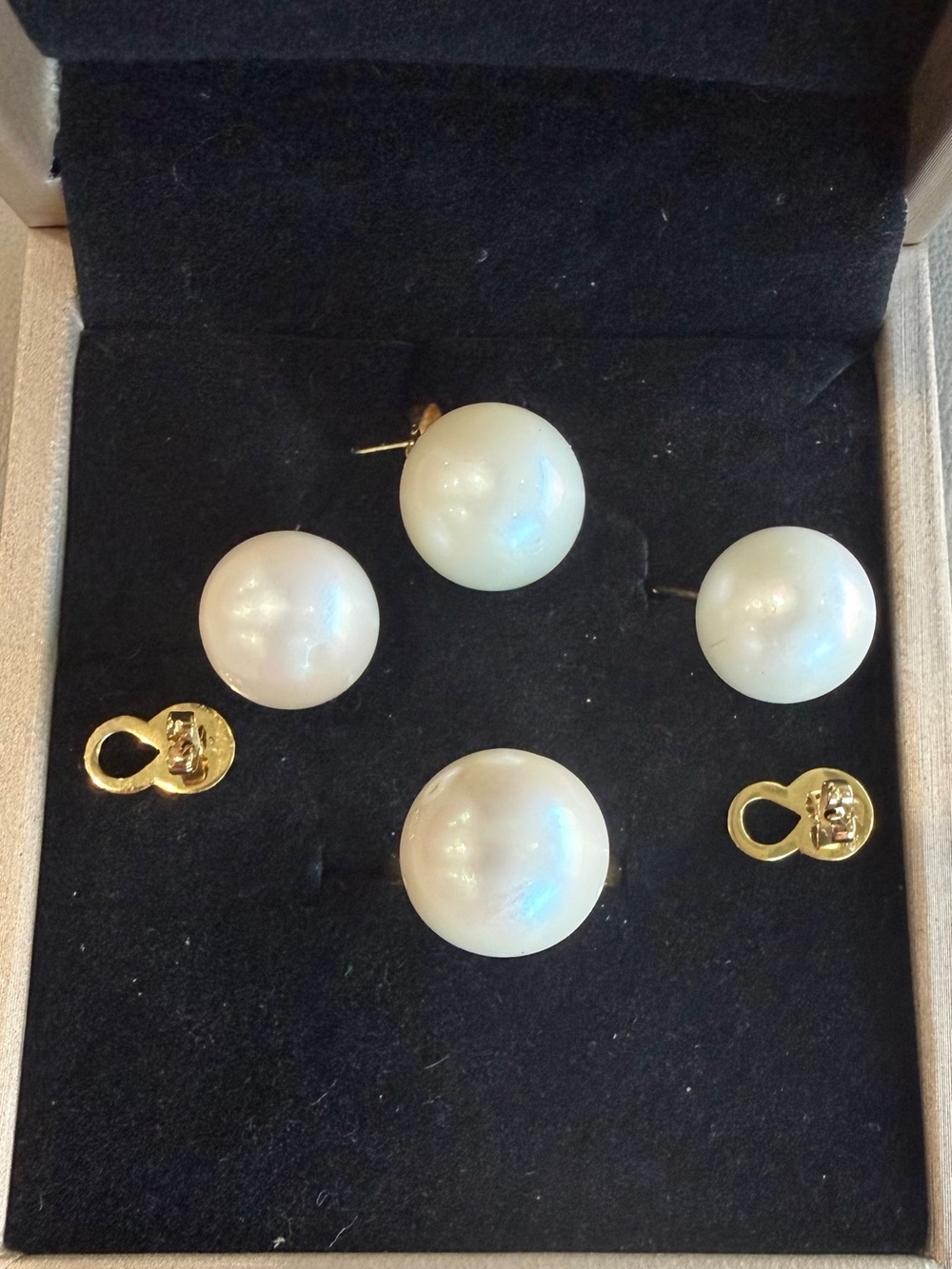 Authentic South Sea Pearl Set in 14K Gold Setting